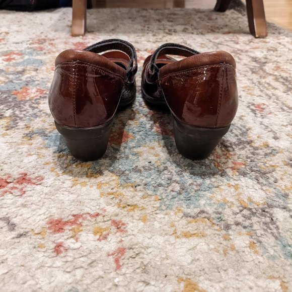 Naot Brown Patent Leather Mary Janes - Picture 3 of 5